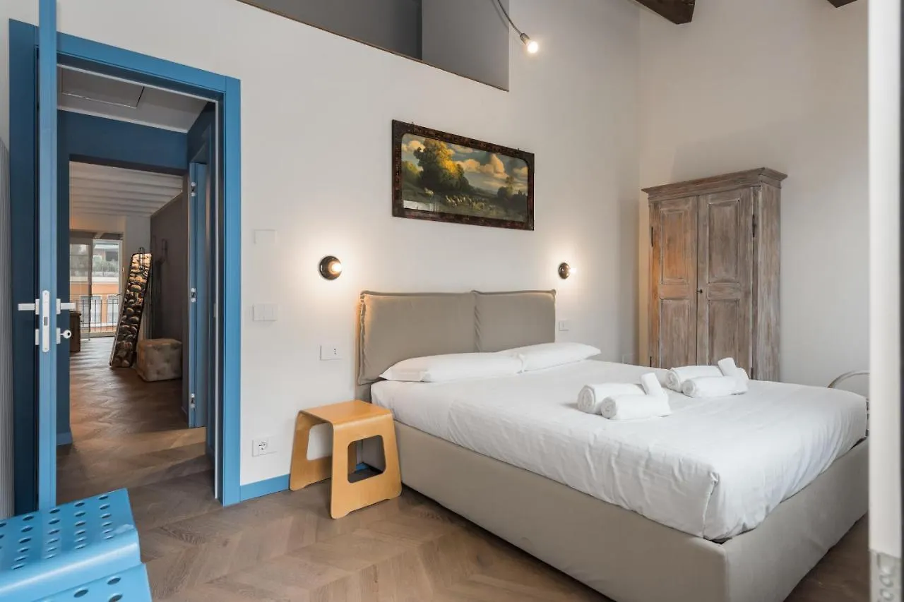 Flats4Rent Carla'S Apartments Verona 0*,