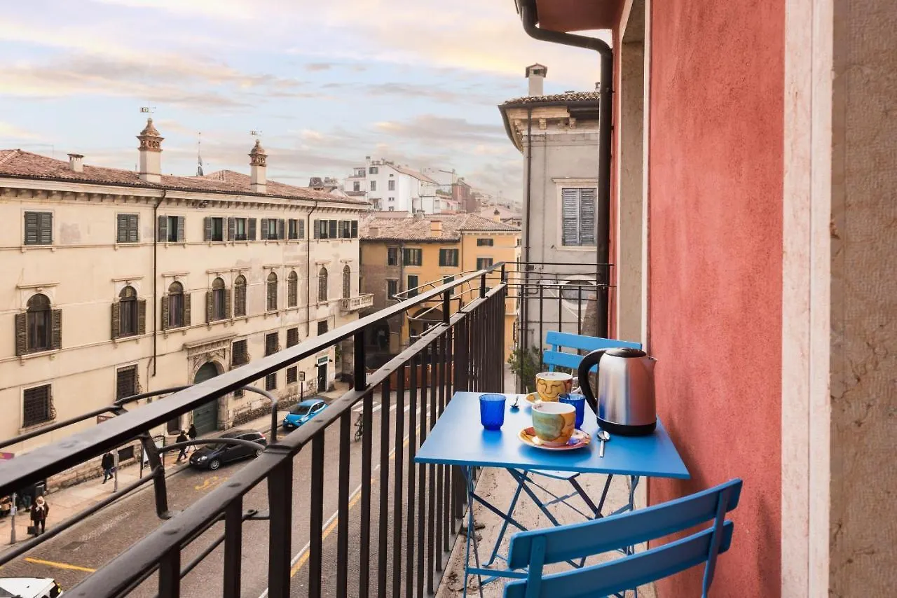Flats4Rent Carla'S Apartments Verona