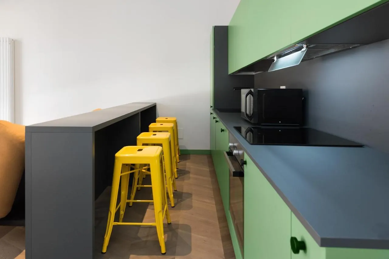Flats4Rent Carla'S Apartments Verona 0*,  Italië
